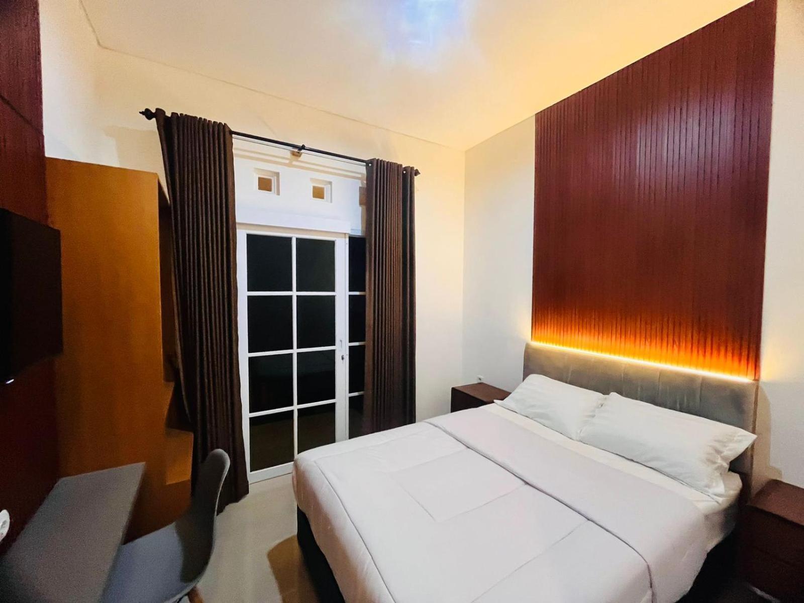 House Of Bedjo Powered By Cocotel 日惹 外观 照片